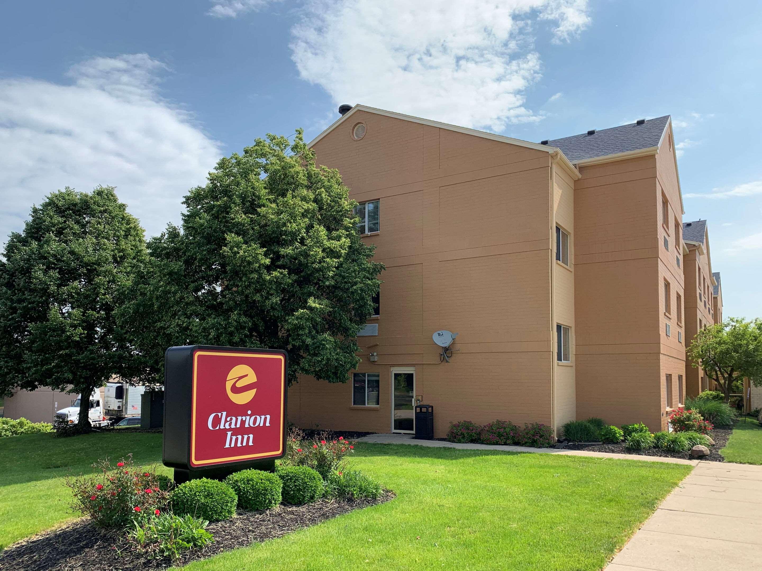 Clarion Inn Near Wright Patterson - Dayton Fairborn Exterior photo